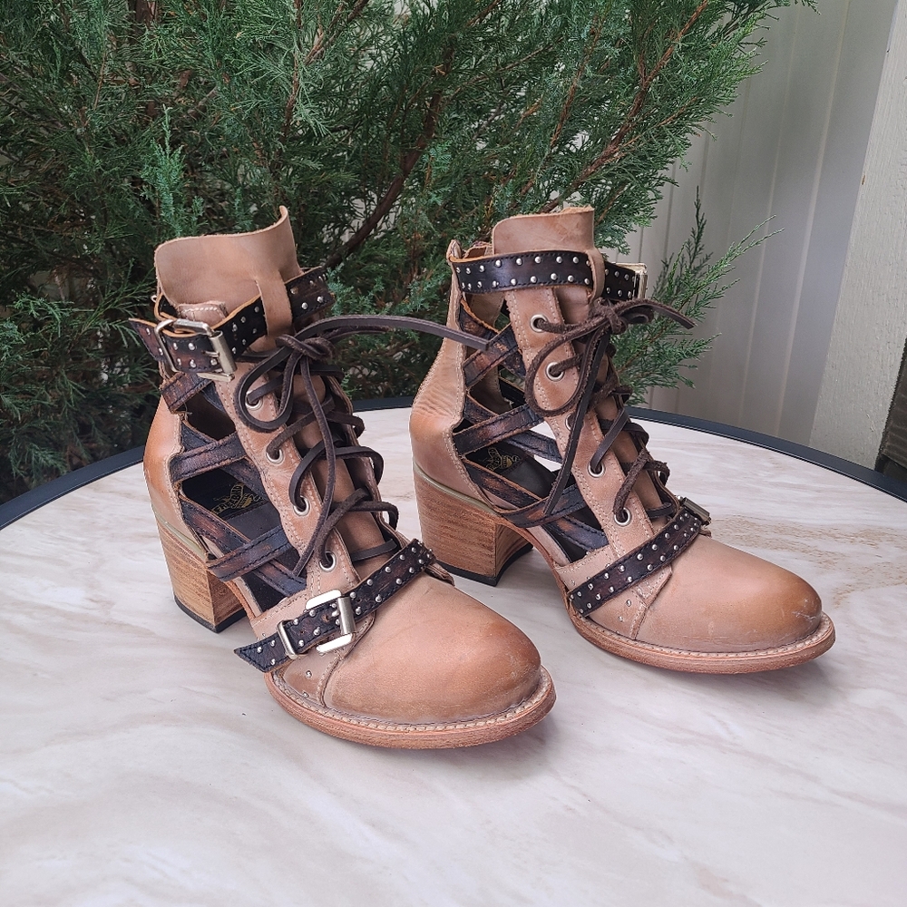 Freebird By Steven Cheyenne Booties Sz 8